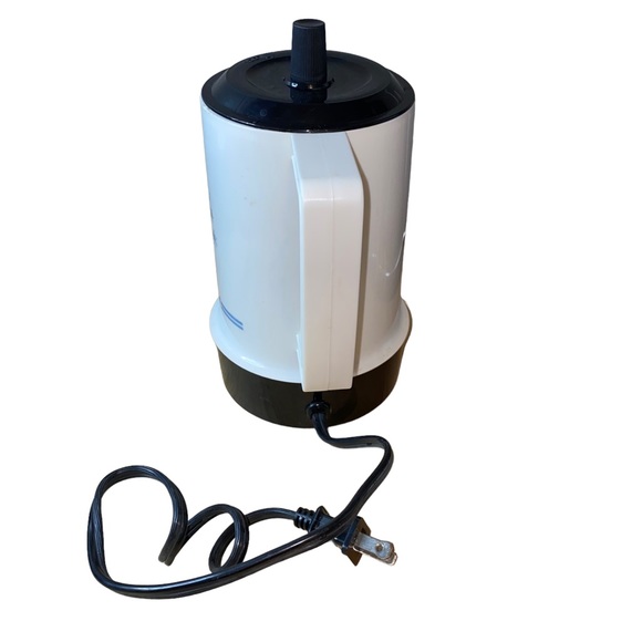 VTG Valiant Coffee Maker Set with Carrying Case - Picture 4 of 16